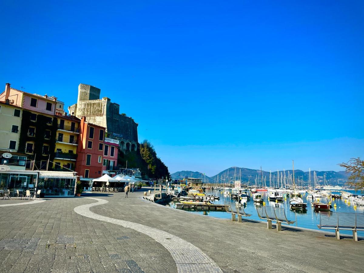 Il Sogno Dei Poeti Appartement Lerici Buitenkant foto