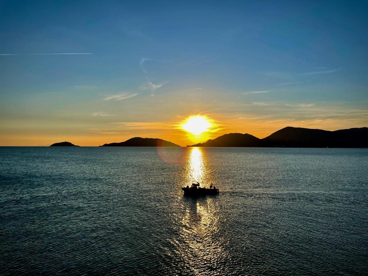 Il Sogno Dei Poeti Appartement Lerici Buitenkant foto